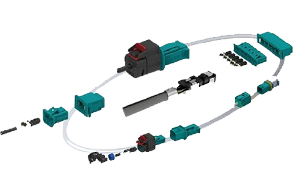 傳感器線束通常由多根電線和連接器組成，這些電線根據(jù)傳感器的類型和功能而有所不同。例如，壓力傳感器線束通常包括壓力傳感器、信號轉(zhuǎn)換器和信號連接器等。在傳感器線束中，信號轉(zhuǎn)換器將傳感器的信號轉(zhuǎn)換為適當?shù)碾娦盘?，以便傳輸?shù)狡渌娮釉O(shè)備中。